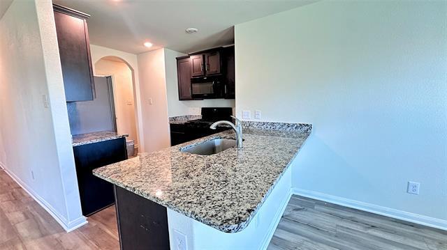 Building Photo - 3018 Hereford Dr