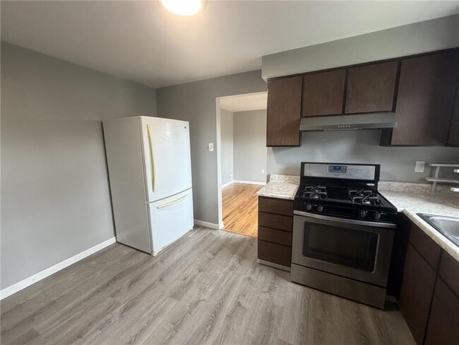 Building Photo - 9280 N Florence Rd