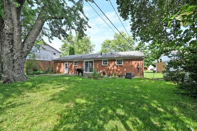 Building Photo - 1582 Turquoise Dr