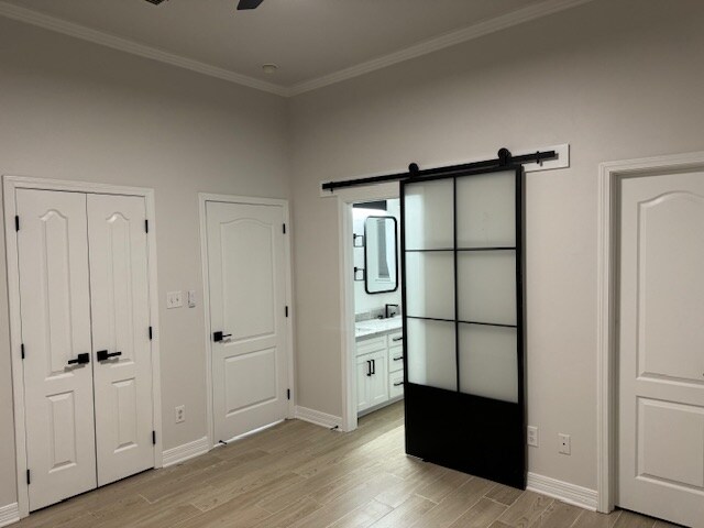 Building Photo - 9411 Crooked Creek Dr