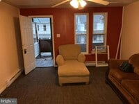 Building Photo - 123 W Railroad St