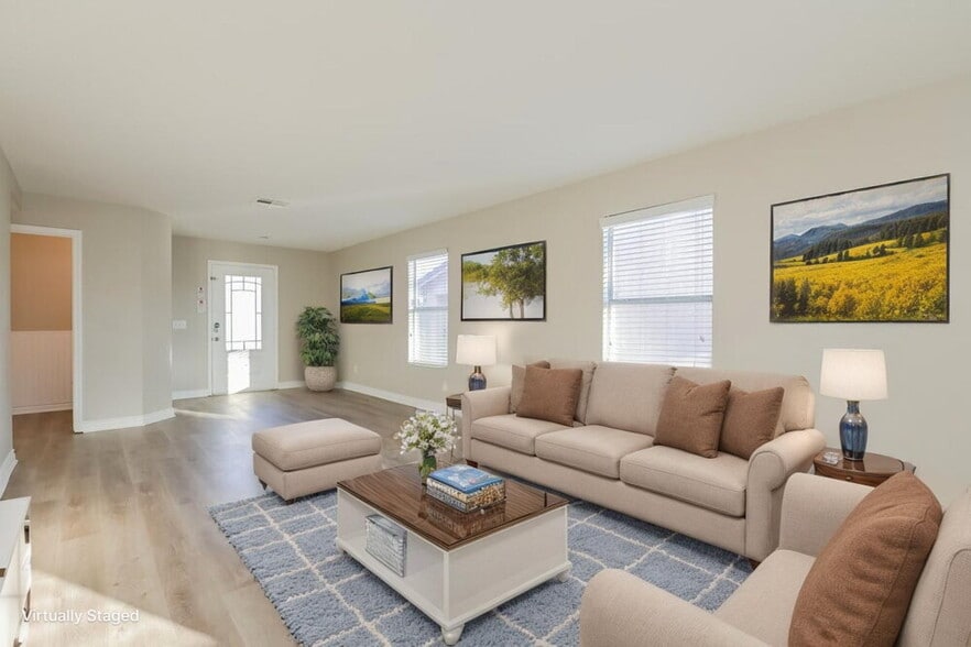 Building Photo - 3625 Shanagolden St