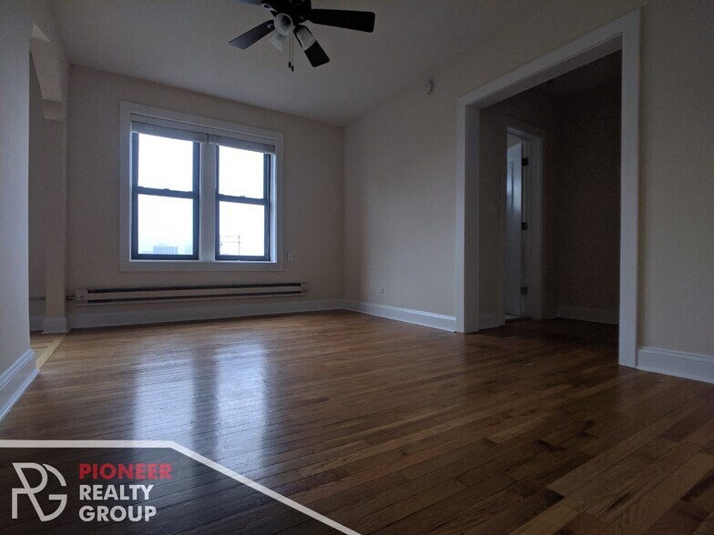 Primary Photo - 618 W Patterson Ave