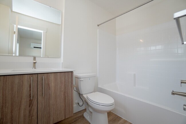 Building Photo - 4621 N Iota Ln