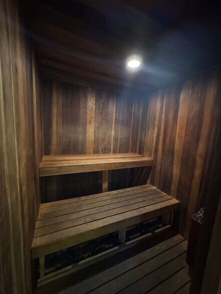 Building Photo - 1752 NW 3rd Ter