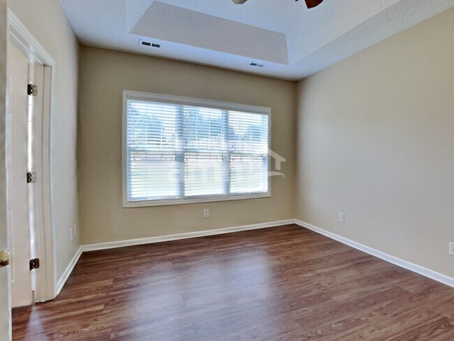 Building Photo - 4345 Timberwood Dr
