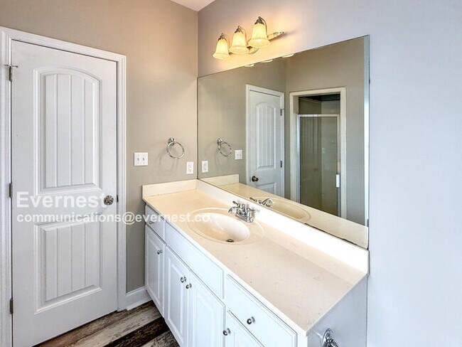 Building Photo - 255 Earl Owens Dr