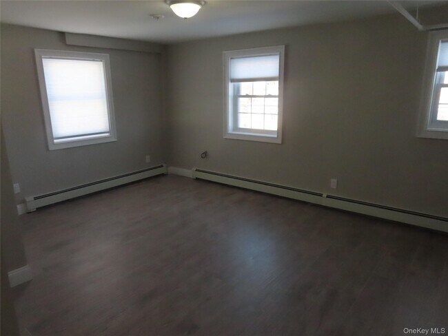 Building Photo - 54 2nd Ave