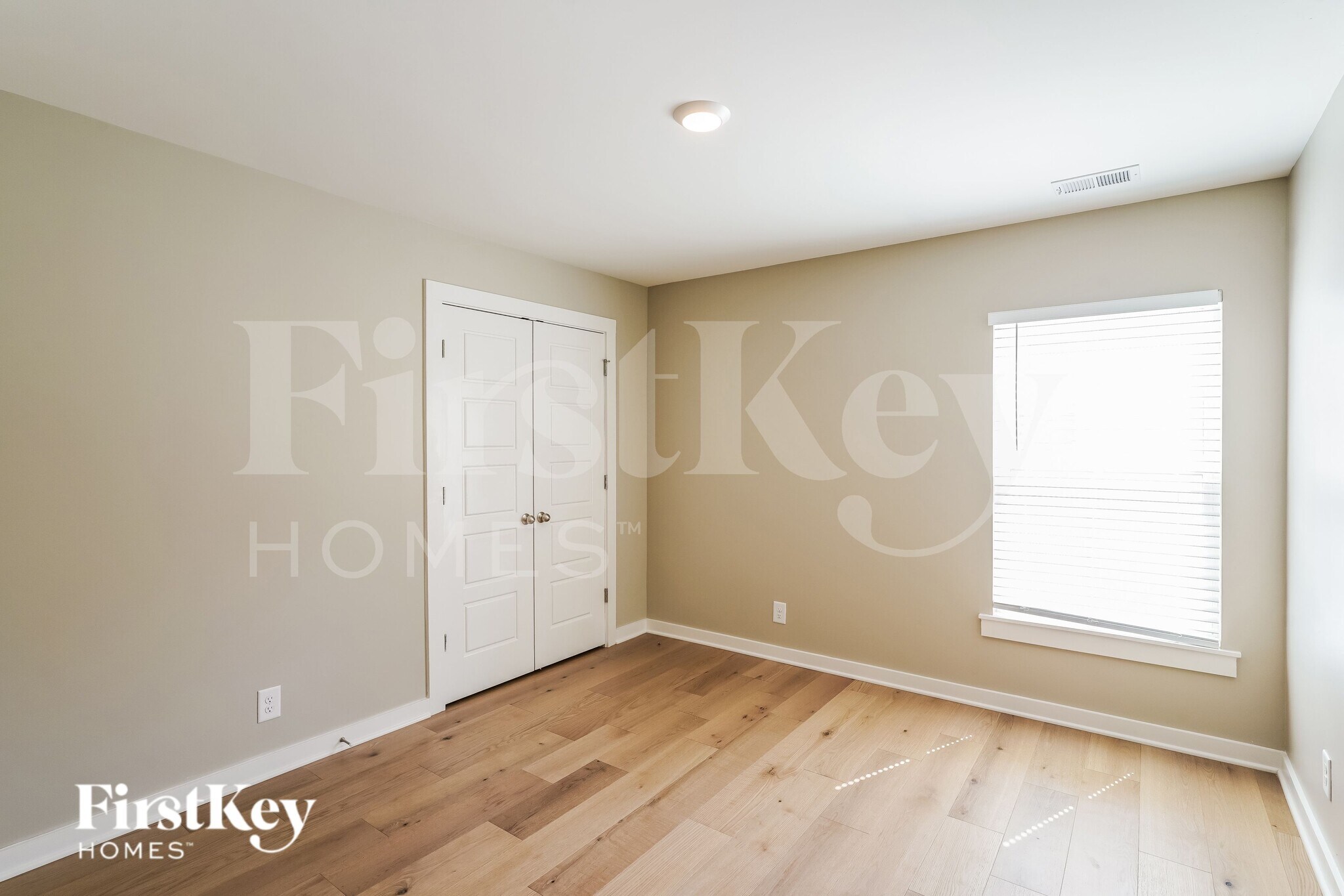 Building Photo - 1149 Alcove Wy