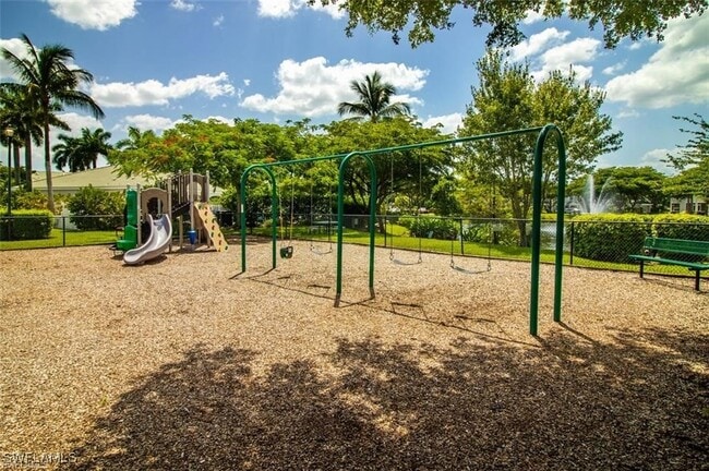 Building Photo - 10034 Poppy Hill Dr