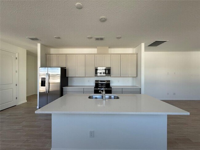 Building Photo - 17651 Japonica Bloom Dr