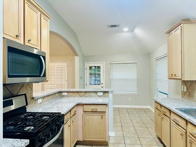 Building Photo - 11405 White Forge Ct