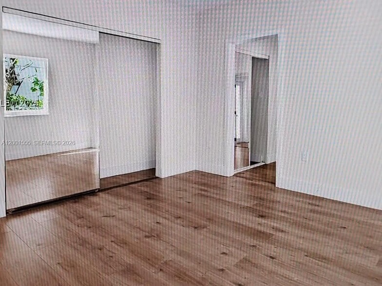 Building Photo - 2273 SW 5th St