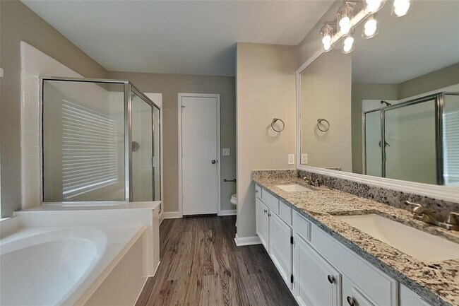 Building Photo - 5061 Stewart Dr
