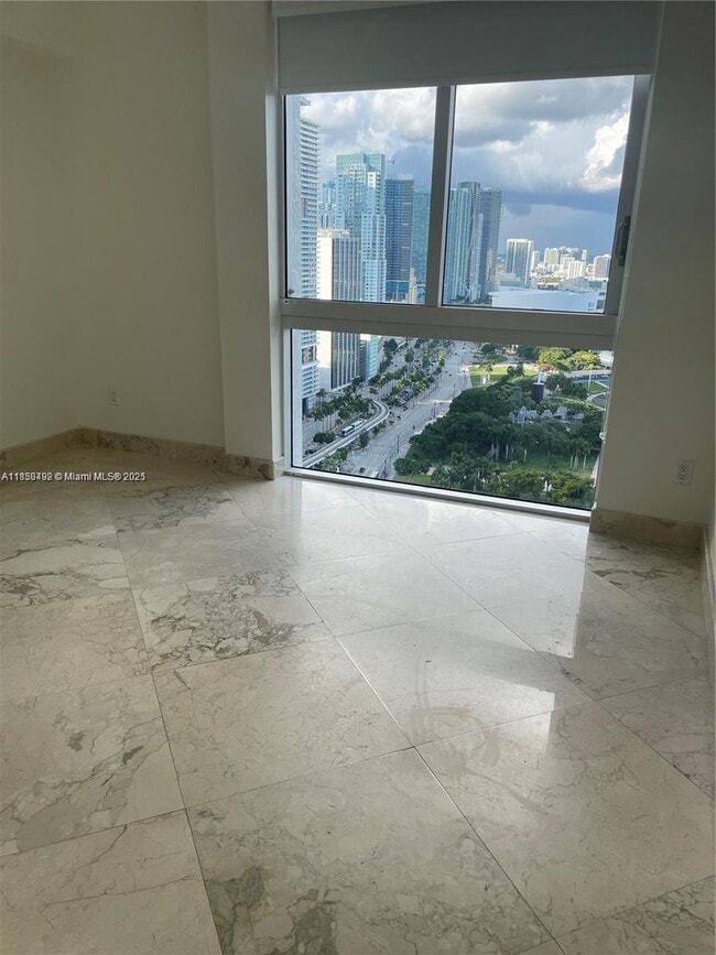 Building Photo - 325 S Biscayne Blvd