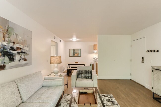 Building Photo - Charming Boulder Condo with Deck, Steps to...