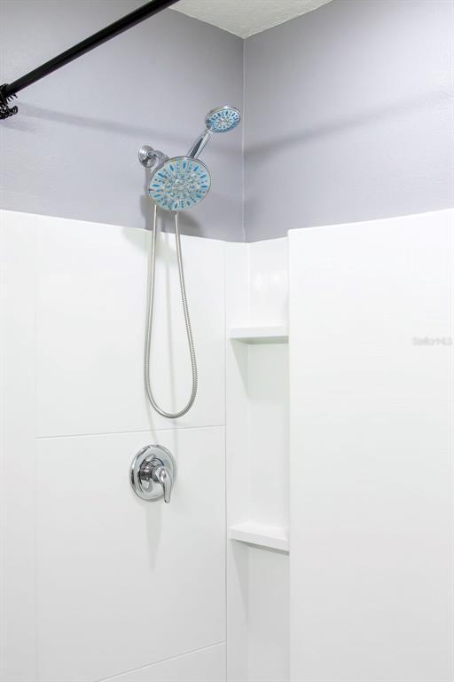 Building Photo - 8089 Pelican Reed Cir