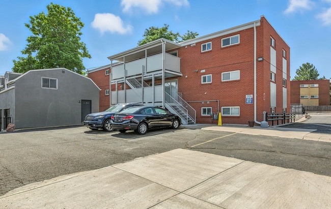 Building Photo - 10765 W 7th Pl