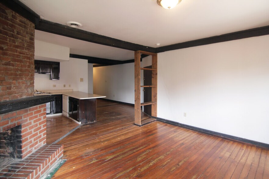 Building Photo - 314 S Trenton Ave