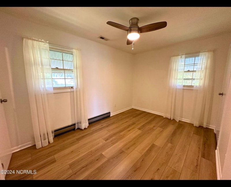 Building Photo - 452 Nine Foot Rd