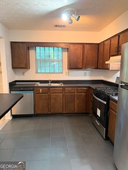 Building Photo - 3241 Shadow Walk Ln
