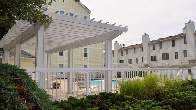 Building Photo - 3236 Silver Sands Cir