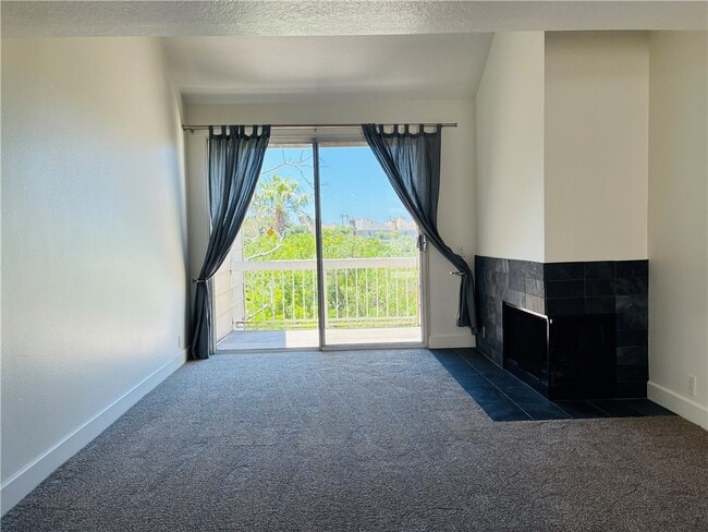 Building Photo - 20191 Cape Coral Ln