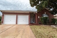 Building Photo - 1235 Blackthorn Dr
