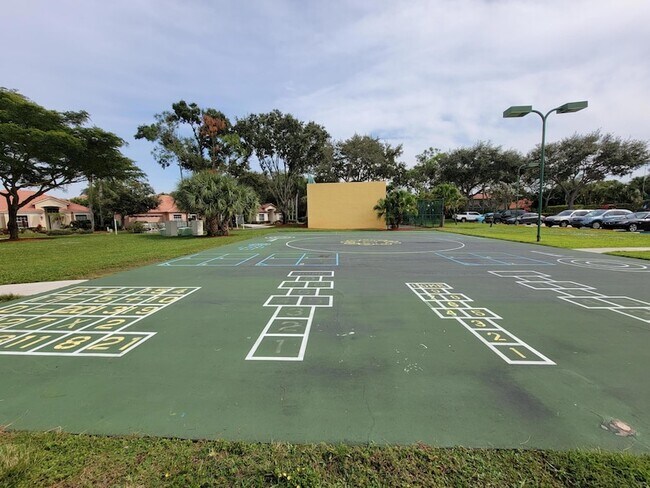 Building Photo - 3041 Casa Rio Ct