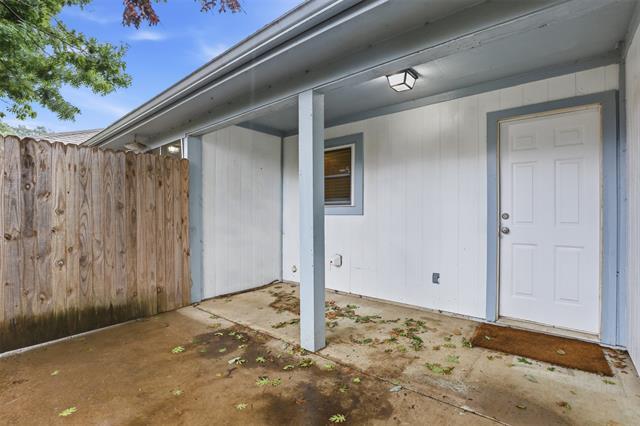 Building Photo - 1502 Sharron Ct