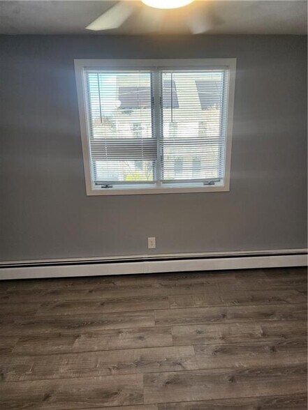 Building Photo - 44 Nellie St