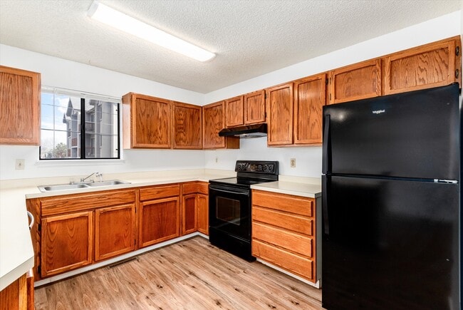 Building Photo - 8498 S Saulsbury St