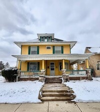 Building Photo - 1425 Miami St