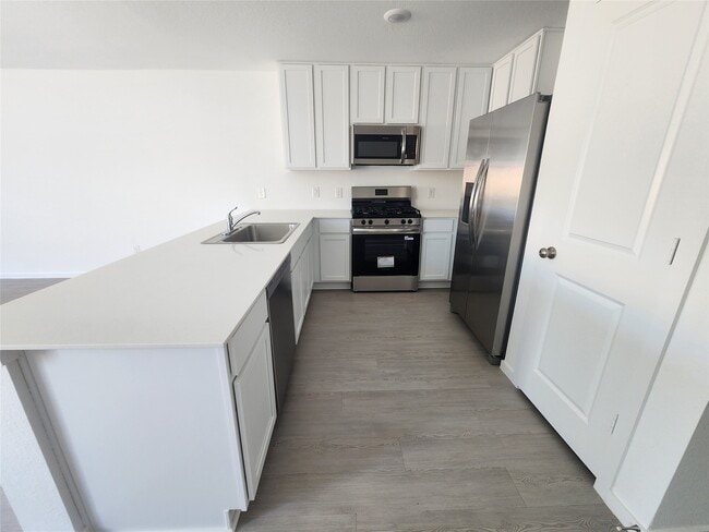 Building Photo - 10422 Cloud Nine Ct