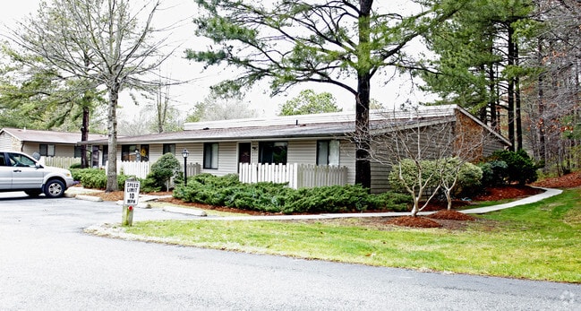 Building Photo - Sea Pines Apartments