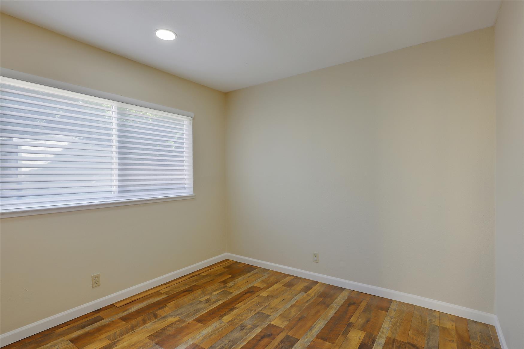 Building Photo - 2916 Biddleford Dr
