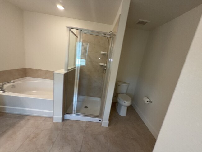 Building Photo - 3230 Sanctuary Dr