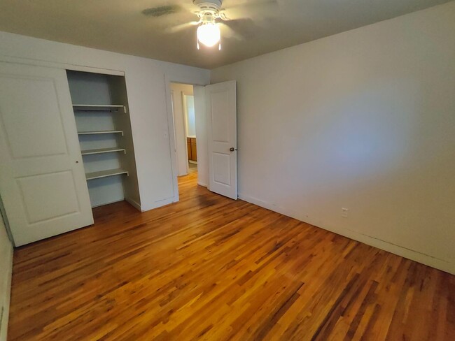 Building Photo - 784-794 S 450 W