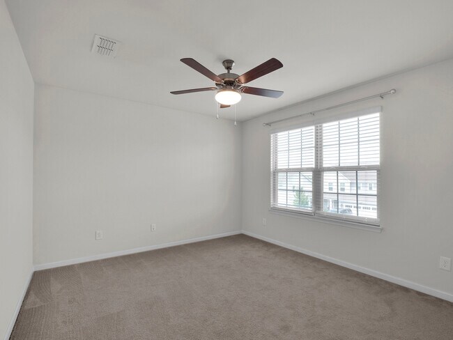 Building Photo - 7023 Waterwheel St SW