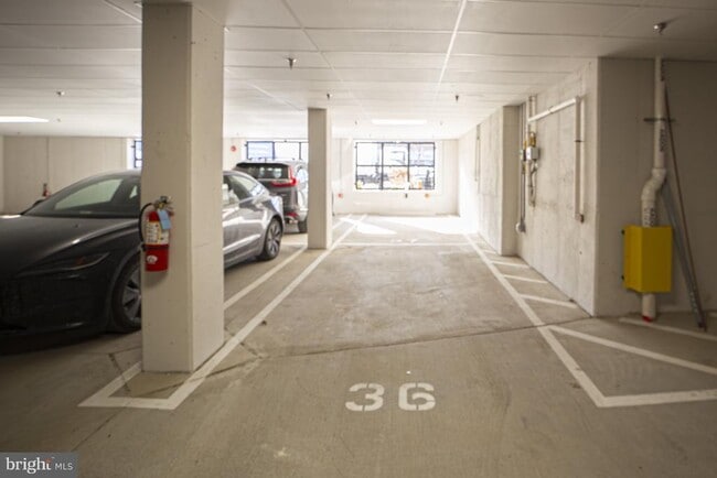 Building Photo - 1141 Fortune Terrace