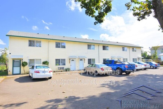 Building Photo - 736 NE 94th Ave