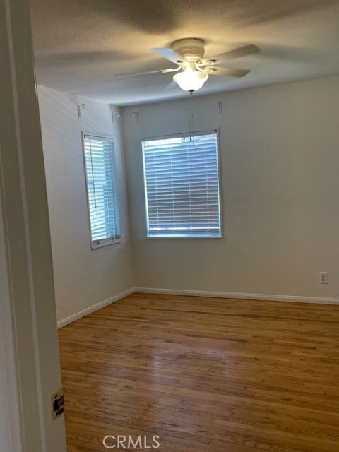 Building Photo - 455 E Rosslynn Ave