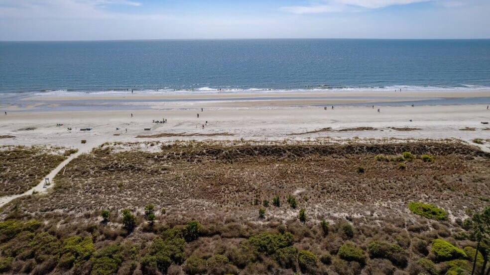 Building Photo - 23 S Forest Beach Dr