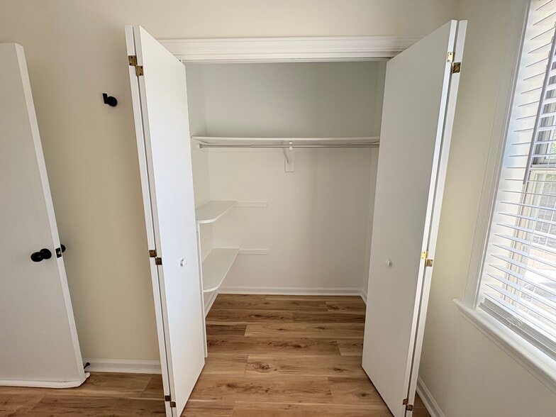 Secondary Bedroom Closet - 109 Chaucer Ct