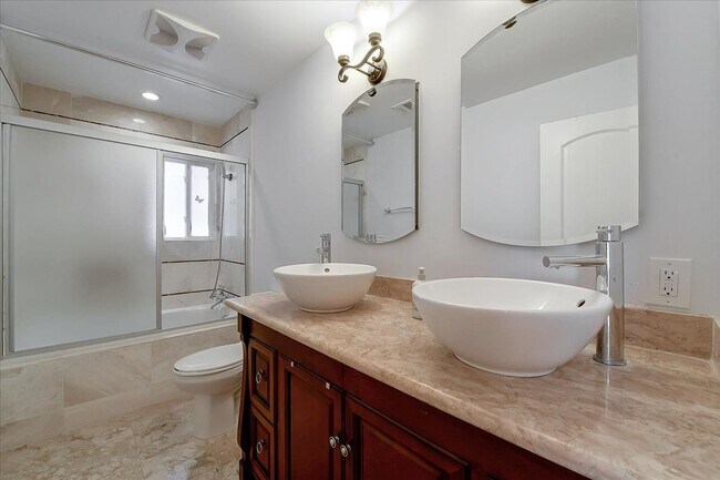 Building Photo - Beautifully Updated Single Family Home with Sparkling Pool