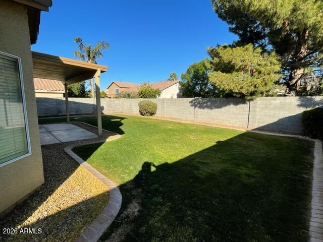 Building Photo - 3850 E Heather Ct