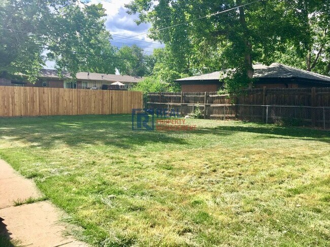 Building Photo - 4699 Garrison St