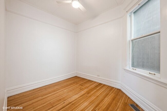 Building Photo - Park Avenue