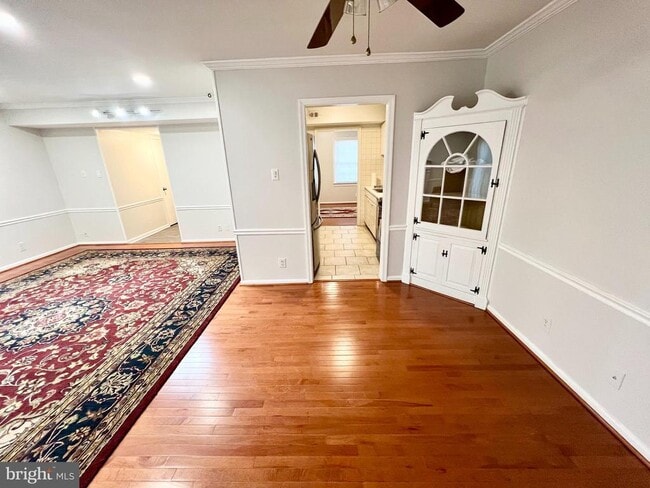 Building Photo - 11 Fenceline Dr