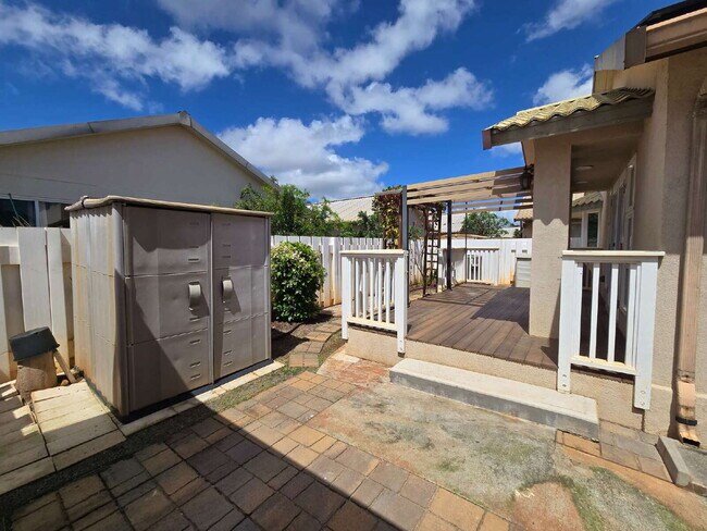 Building Photo - Upgraded 4BR,3BA Home in Ewa Gentry Summerhill with Solar PV